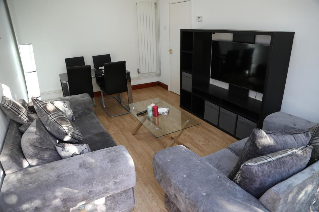 Cosy 3-Bed Bungalow Nec Airport Close To Amenities Бирмингем Экстерьер фото